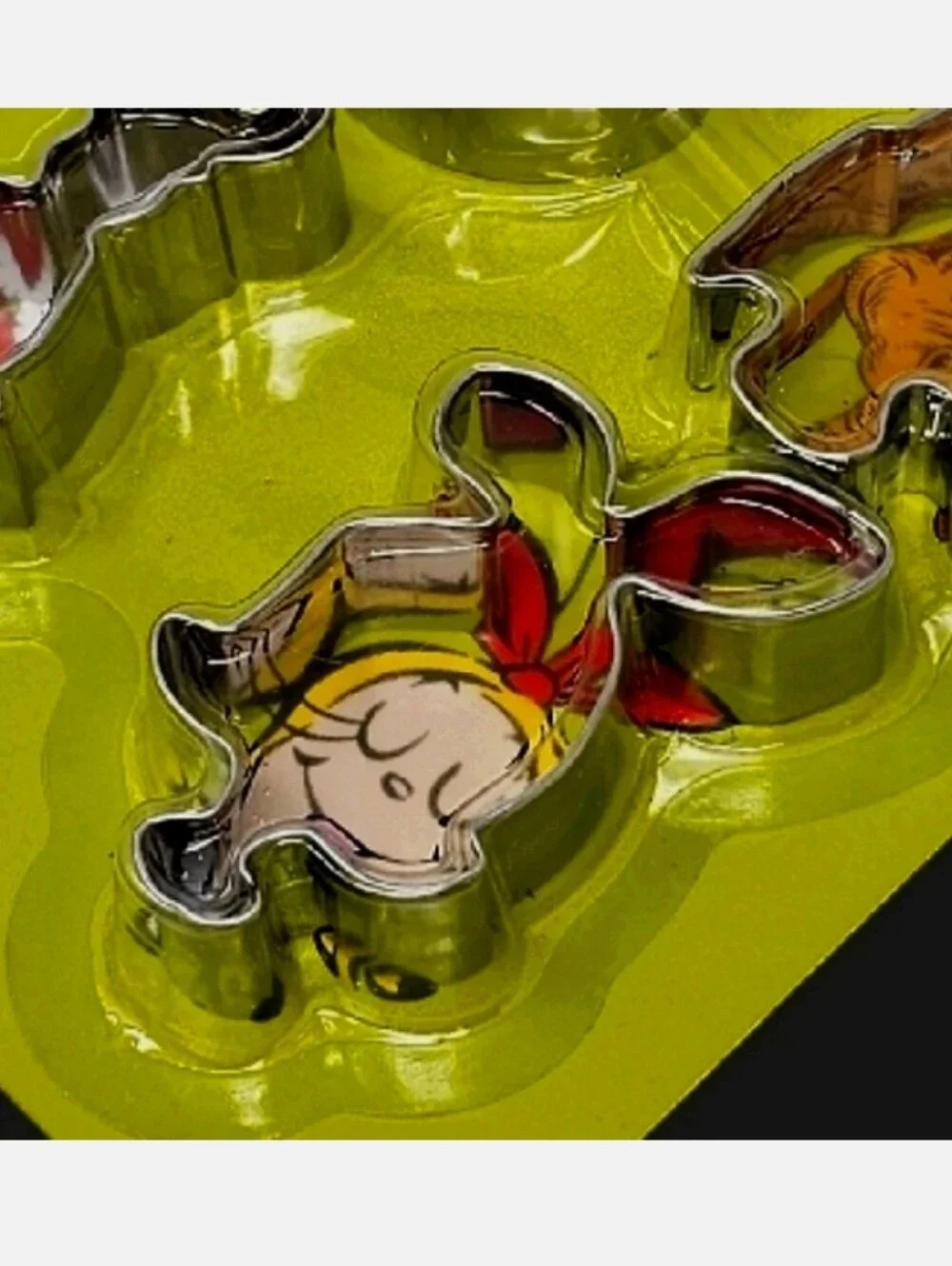 The Grinch Cookie Cutter 4 Piece Set  Dr. Seuss's How The Grinch Stole Christmas